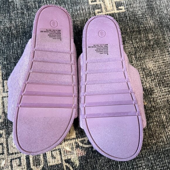 Women's Purple Terrycloth Sandals Size 8 NWOT - Picture 2 of 2